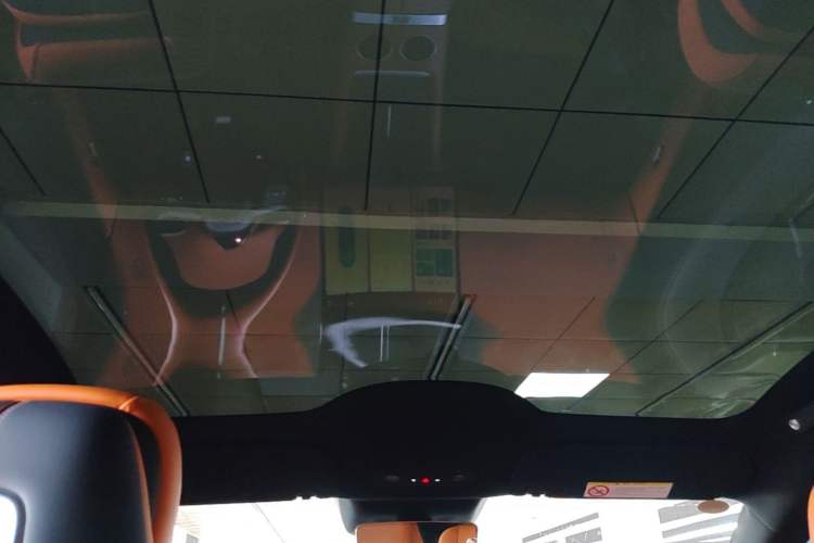 Used Xiaomi Auto YU7 2025 Ultra-Long Range Rear-Wheel Drive Version Headliner