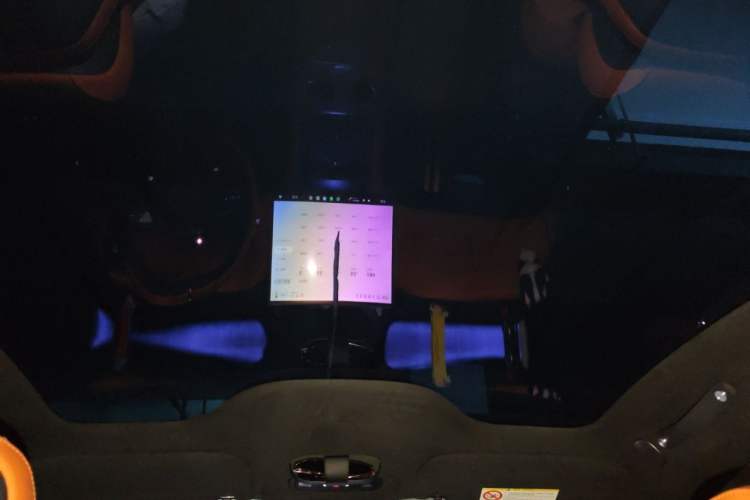 Used Xiaomi Auto YU7 2025 Ultra-Long Range High-Performance All-Wheel-Drive Max Edition Headliner