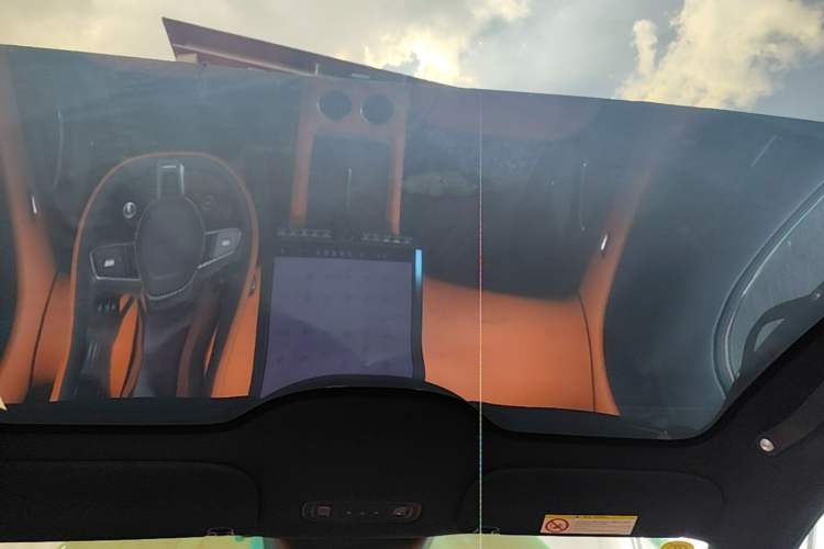 Used Xiaomi Auto YU7 2025 Ultra-Long Range Rear-Wheel Drive Version Headliner
