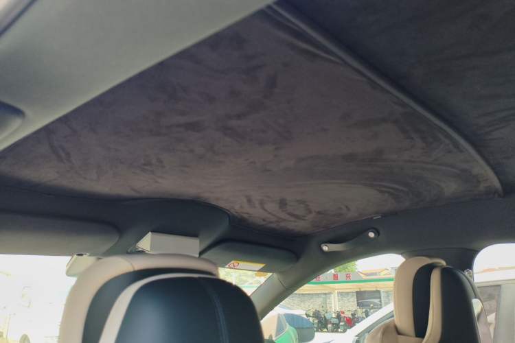 Used Xiaomi Auto YU7 2025 Ultra-Long Range Rear-Wheel Drive Version Headliner