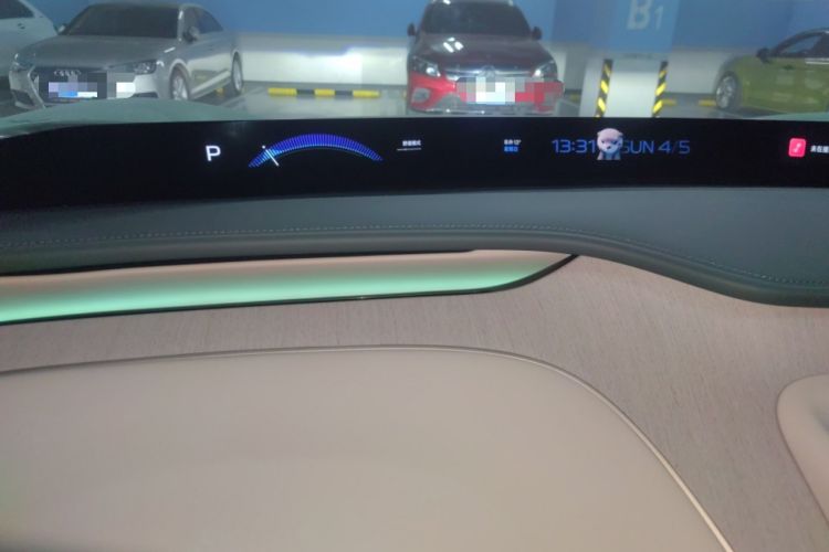 Used Xiaomi Auto YU7 2025 Ultra-Long Range Rear-Wheel Drive Version Instrument Cluster
