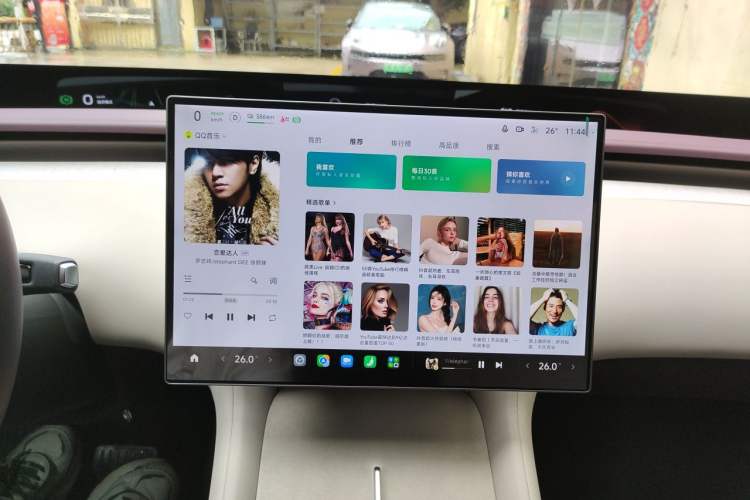 Used Xiaomi Auto YU7 2025 Ultra-Long Range High-Performance All-Wheel-Drive Max Edition Instrument Cluster
