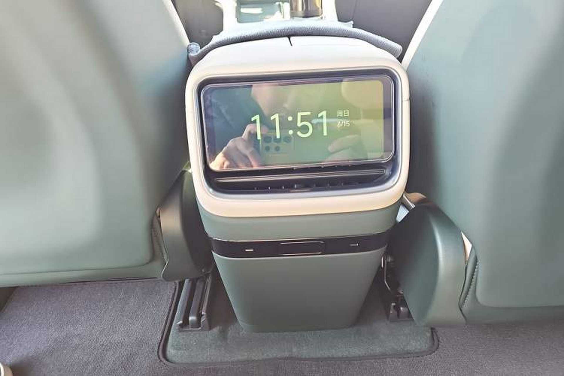 Used Xiaomi Auto YU7 2025 Ultra-Long Range Rear-Wheel Drive Version Interior 1