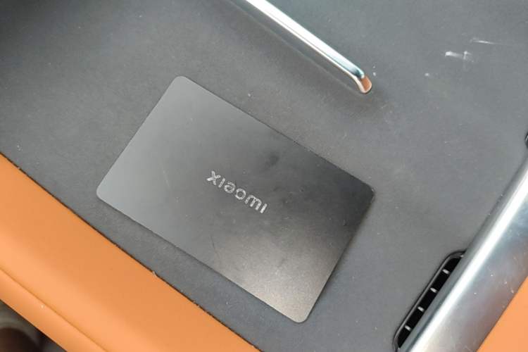 Used Xiaomi Auto YU7 2025 Ultra-Long Range High-Performance All-Wheel-Drive Max Edition Interior 1