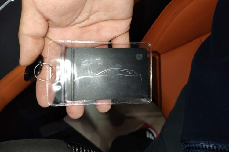 Used Xiaomi Auto YU7 2025 Ultra-Long Range High-Performance All-Wheel-Drive Max Edition Interior 1