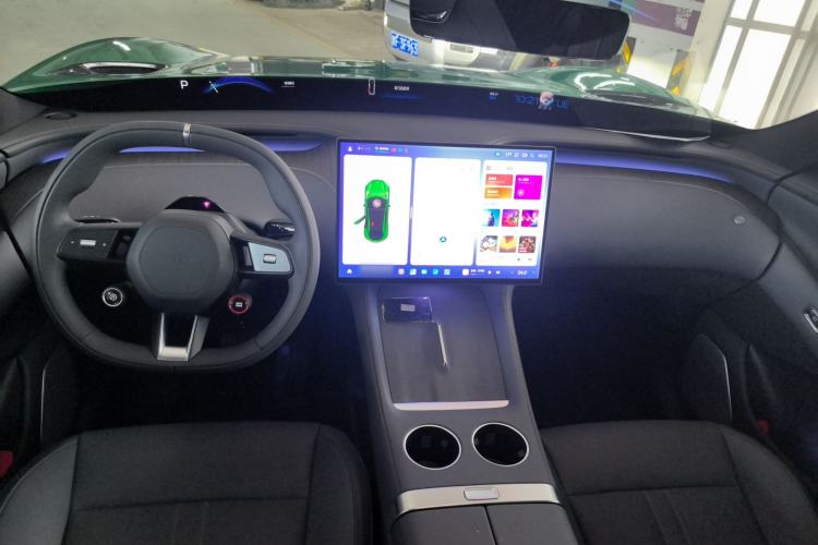 Used Xiaomi Auto YU7 2025 Ultra-Long Range Rear-Wheel Drive Version Interior 2