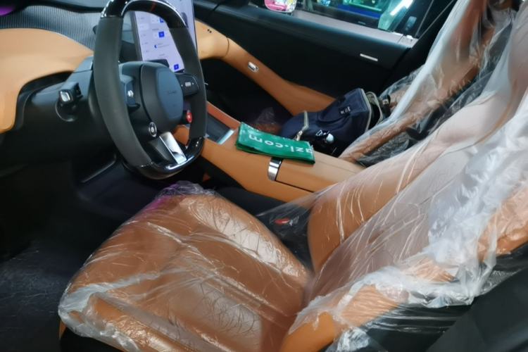 Used Xiaomi Auto YU7 2025 Ultra-Long Range High-Performance All-Wheel-Drive Max Edition Left Front Seat