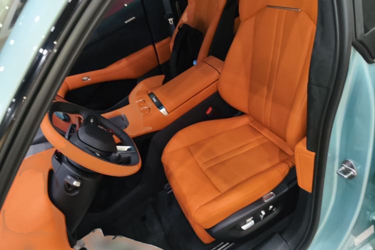 Used Xiaomi Auto YU7 2025 Ultra-Long Range High-Performance All-Wheel-Drive Max Edition Left Front Seat