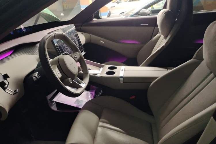 Used Xiaomi Auto YU7 2025 Ultra-Long Range High-Performance All-Wheel-Drive Max Edition Left Front Seat