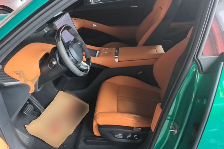Used Xiaomi Auto YU7 2025 Ultra-Long Range High-Performance All-Wheel-Drive Max Edition Left Front Seat