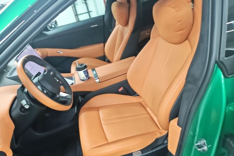 Used Xiaomi Auto YU7 2025 Ultra-Long Range High-Performance All-Wheel-Drive Max Edition Left Front Seat