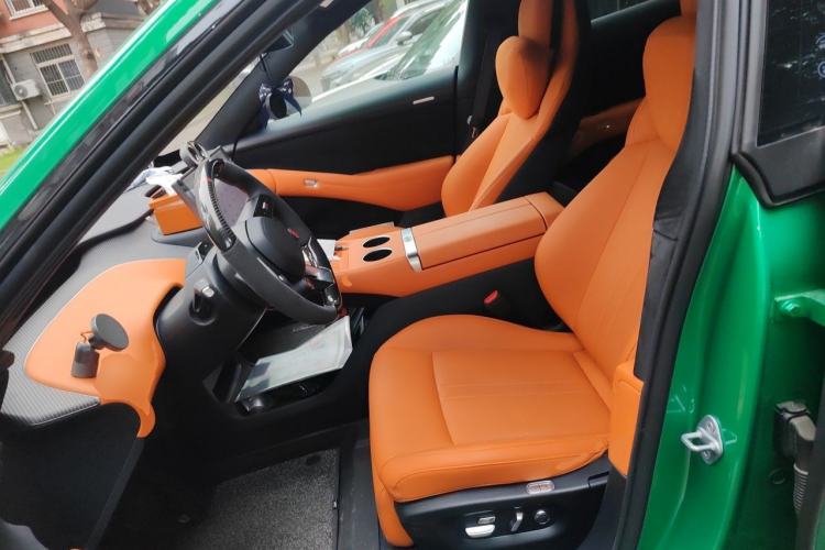 Used Xiaomi Auto YU7 2025 Ultra-Long Range High-Performance All-Wheel-Drive Max Edition Left Front Seat