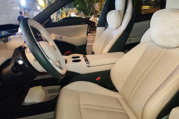 Used Xiaomi Auto YU7 2025 Ultra-Long Range High-Performance All-Wheel-Drive Max Edition Left Front Seat