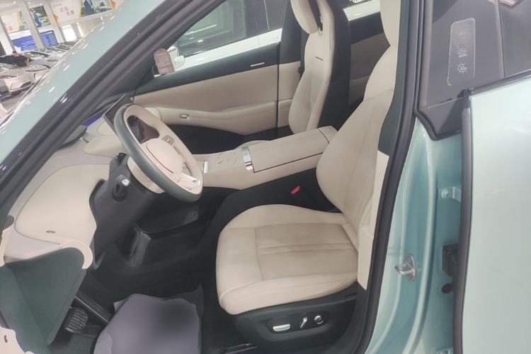 Used Xiaomi Auto YU7 2025 Ultra-Long Range Rear-Wheel Drive Version Left Front Seat