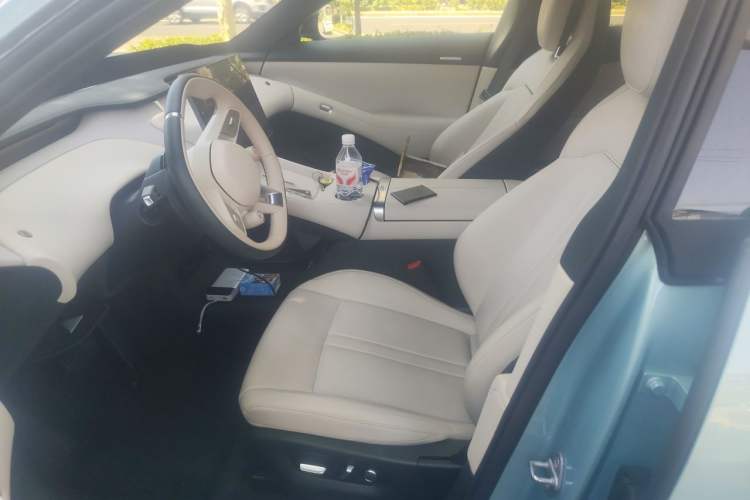 Used Xiaomi Auto YU7 2025 Ultra-Long Range Rear-Wheel Drive Version Left Front Seat