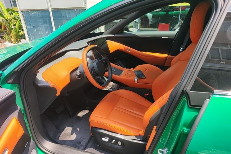 Used Xiaomi Auto YU7 2025 Ultra-Long Range High-Performance All-Wheel-Drive Max Edition Left Front Seat