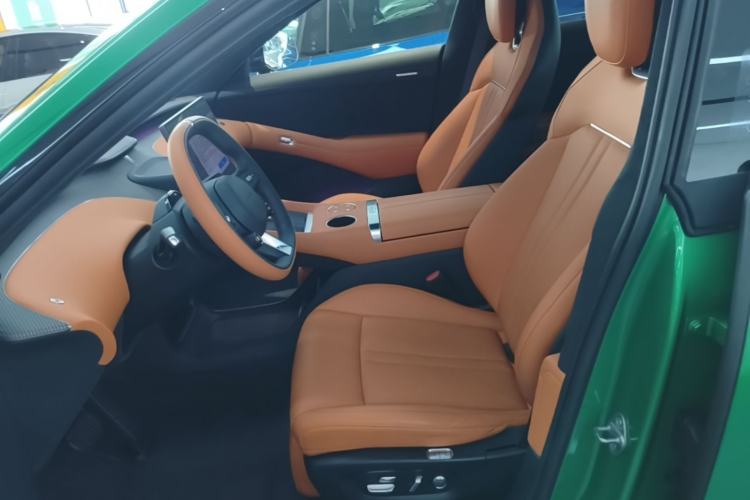 Used Xiaomi Auto YU7 2025 Ultra-Long Range High-Performance All-Wheel-Drive Max Edition Left Front Seat