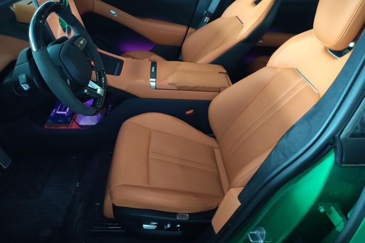 Used Xiaomi Auto YU7 2025 Ultra-Long Range High-Performance All-Wheel-Drive Max Edition Left Front Seat