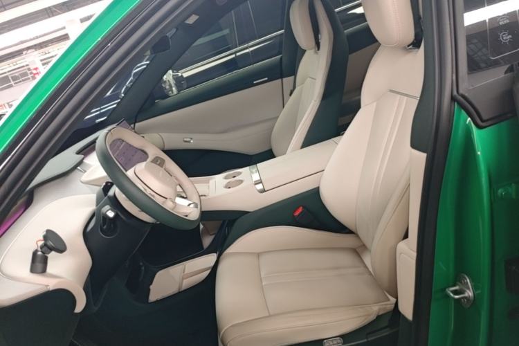 Used Xiaomi Auto YU7 2025 Ultra-Long Range Rear-Wheel Drive Version Left Front Seat