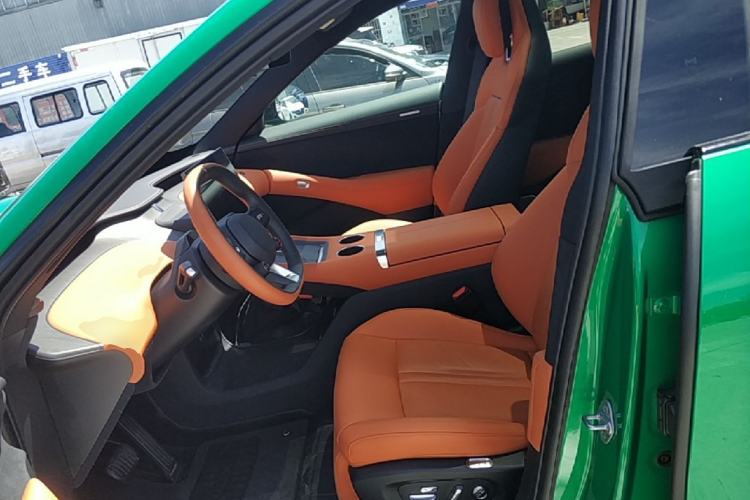 Used Xiaomi Auto YU7 2025 Ultra-Long Range Rear-Wheel Drive Version Left Front Seat