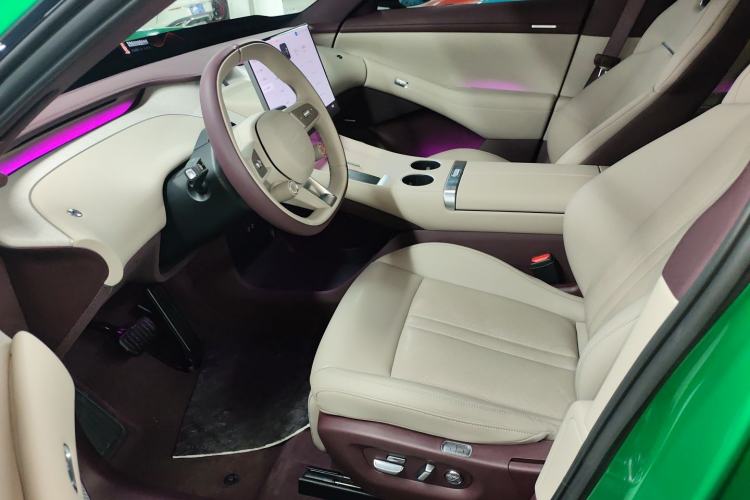 Used Xiaomi Auto YU7 2025 Ultra-Long Range All-Wheel Drive Pro Version Left Front Seat