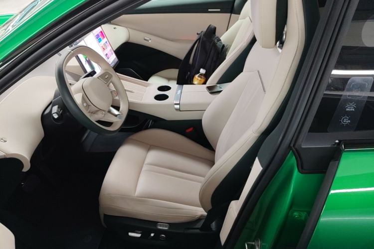 Used Xiaomi Auto YU7 2025 Ultra-Long Range All-Wheel Drive Pro Version Left Front Seat