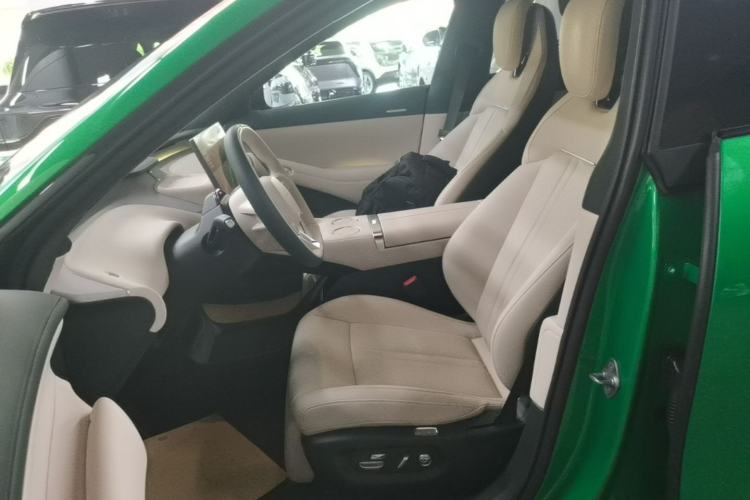 Used Xiaomi Auto YU7 2025 Ultra-Long Range High-Performance All-Wheel-Drive Max Edition Left Front Seat