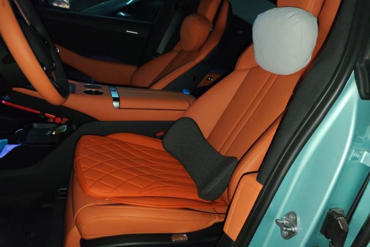 Used Xiaomi Auto YU7 2025 Ultra-Long Range High-Performance All-Wheel-Drive Max Edition Left Front Seat