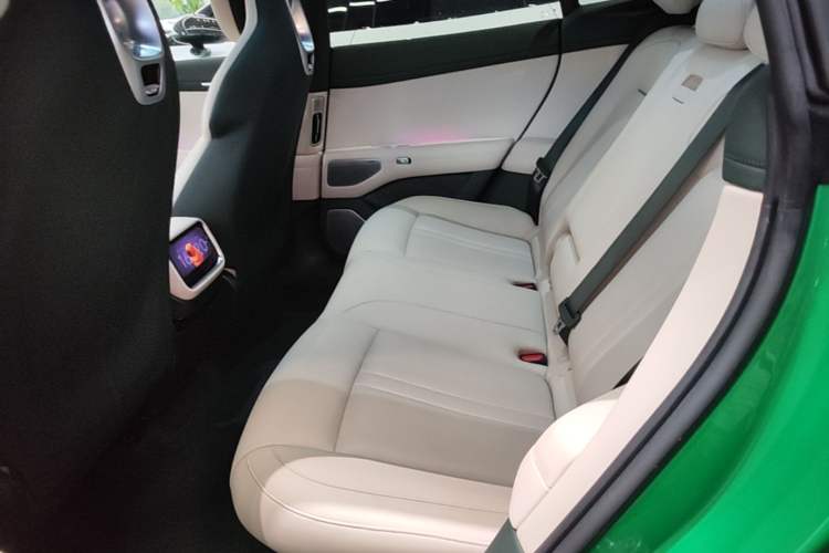 Used Xiaomi Auto YU7 2025 Ultra-Long Range High-Performance All-Wheel-Drive Max Edition Left Rear Seat