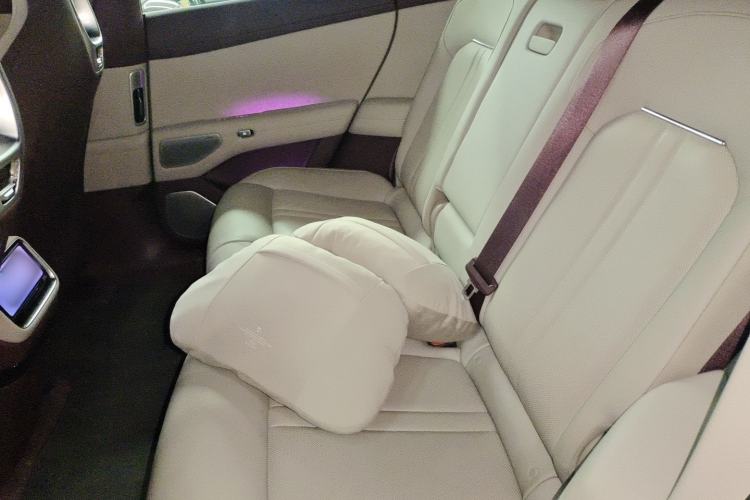 Used Xiaomi Auto YU7 2025 Ultra-Long Range High-Performance All-Wheel-Drive Max Edition Left Rear Seat