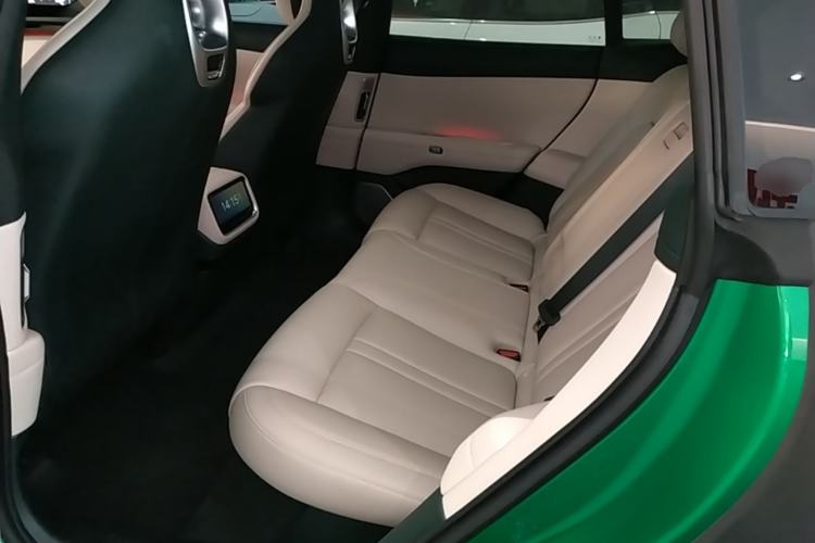 Used Xiaomi Auto YU7 2025 Ultra-Long Range Rear-Wheel Drive Version Left Rear Seat