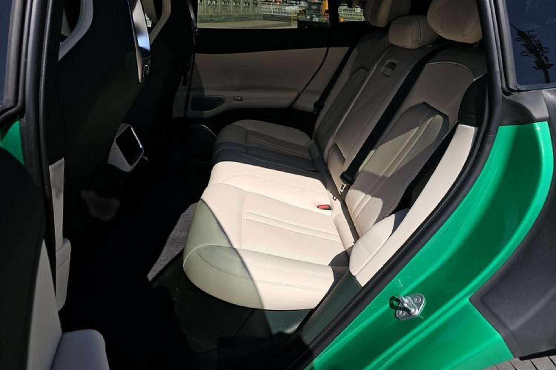 Used Xiaomi Auto YU7 2025 Ultra-Long Range Rear-Wheel Drive Version Left Rear Seat