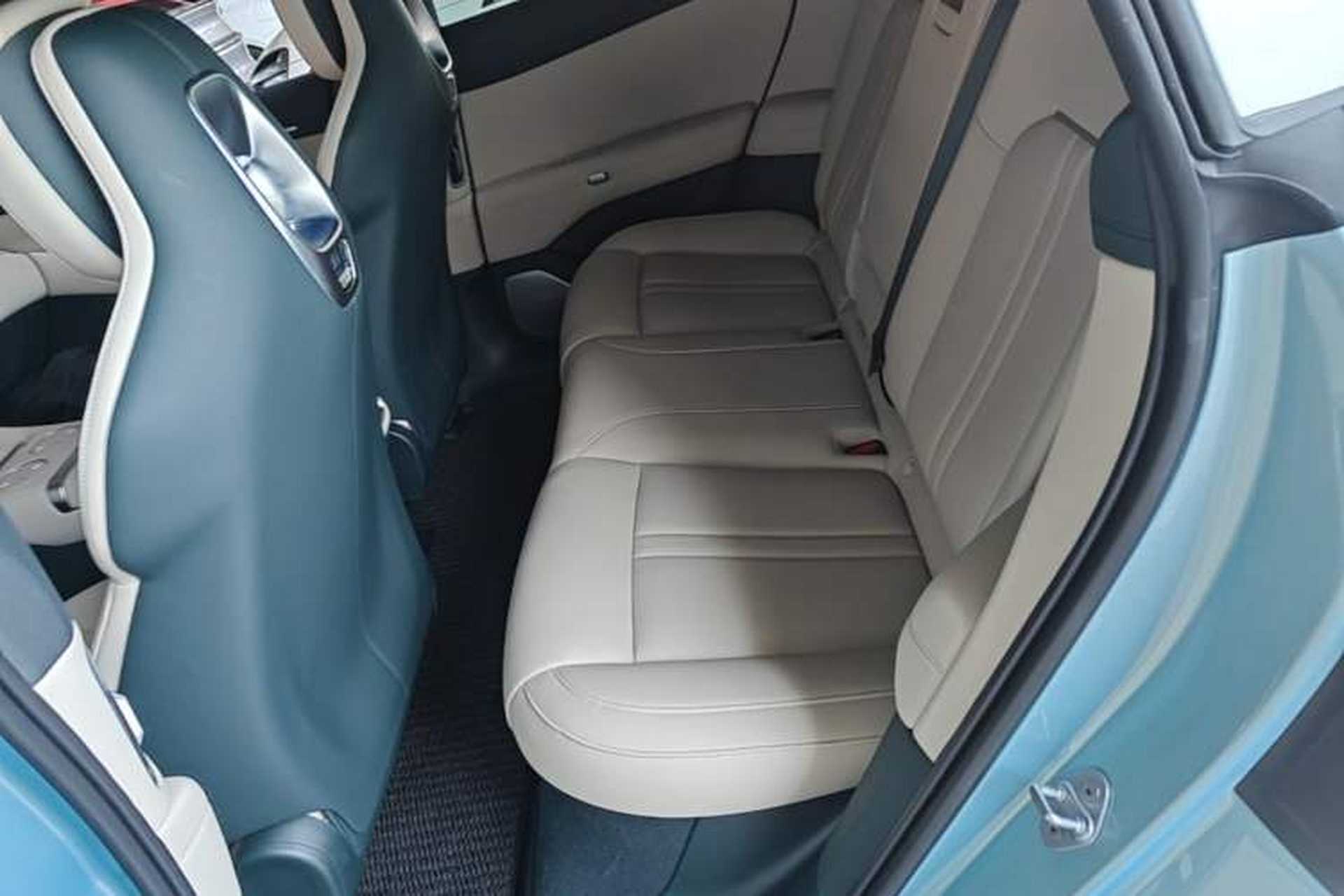 Used Xiaomi Auto YU7 2025 Ultra-Long Range All-Wheel Drive Pro Version Left Rear Seat