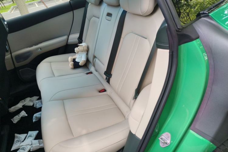 Used Xiaomi Auto YU7 2025 Ultra-Long Range High-Performance All-Wheel-Drive Max Edition Left Rear Seat