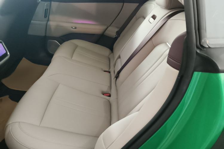 Used Xiaomi Auto YU7 2025 Ultra-Long Range Rear-Wheel Drive Version Left Rear Seat