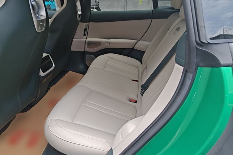 Used Xiaomi Auto YU7 2025 Ultra-Long Range Rear-Wheel Drive Version Left Rear Seat