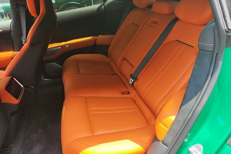 Used Xiaomi Auto YU7 2025 Ultra-Long Range High-Performance All-Wheel-Drive Max Edition Left Rear Seat