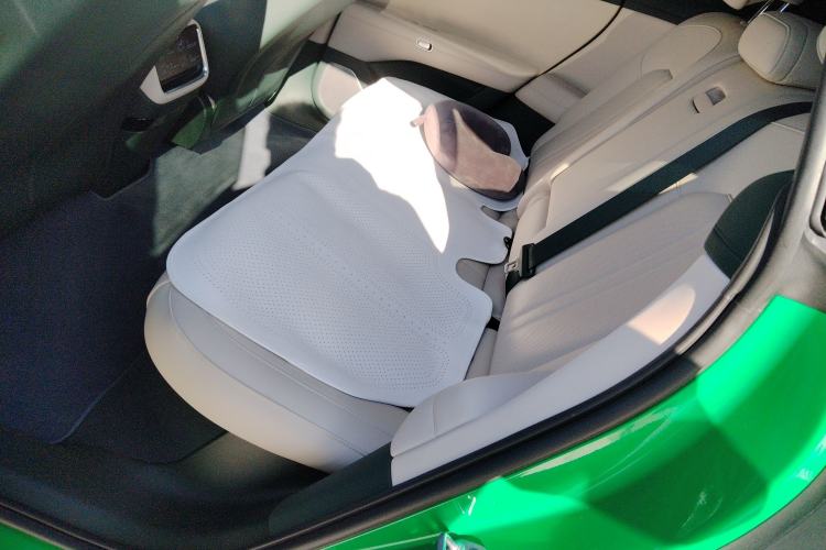 Used Xiaomi Auto YU7 2025 Ultra-Long Range Rear-Wheel Drive Version Left Rear Seat