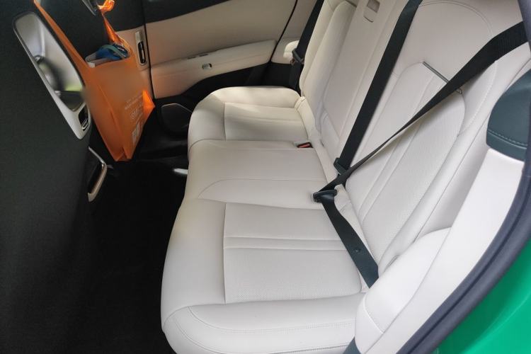 Used Xiaomi Auto YU7 2025 Ultra-Long Range Rear-Wheel Drive Version Left Rear Seat