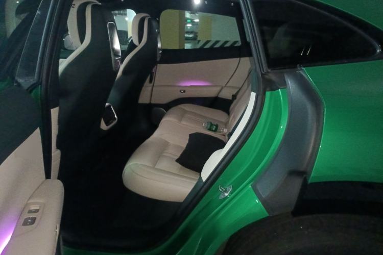Used Xiaomi Auto YU7 2025 Ultra-Long Range Rear-Wheel Drive Version Left Rear Seat