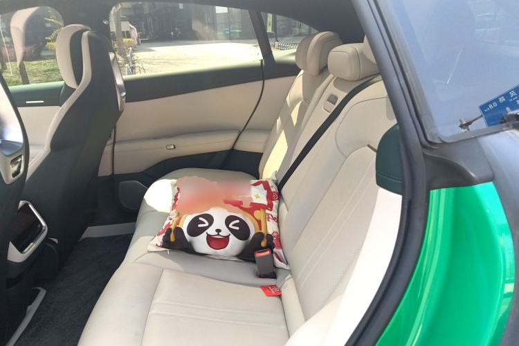 Used Xiaomi Auto YU7 2025 Ultra-Long Range Rear-Wheel Drive Version Left Rear Seat