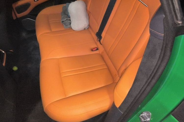 Used Xiaomi Auto YU7 2025 Ultra-Long Range High-Performance All-Wheel-Drive Max Edition Left Rear Seat