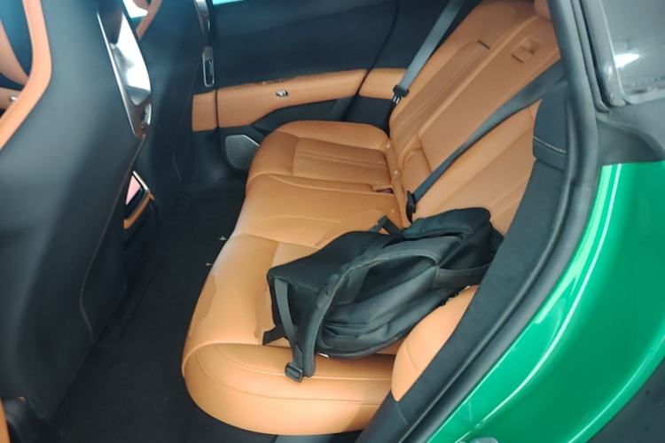 Used Xiaomi Auto YU7 2025 Ultra-Long Range All-Wheel Drive Pro Version Left Rear Seat