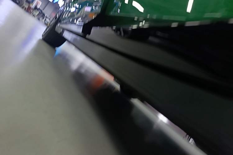Used Xiaomi Auto YU7 2025 Ultra-Long Range Rear-Wheel Drive Version Left Side Sill
