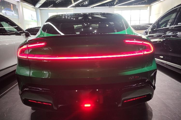 Used Xiaomi Auto YU7 2025 Ultra-Long Range High-Performance All-Wheel-Drive Max Edition Rear