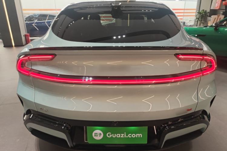 Used Xiaomi Auto YU7 2025 Ultra-Long Range High-Performance All-Wheel-Drive Max Edition Rear