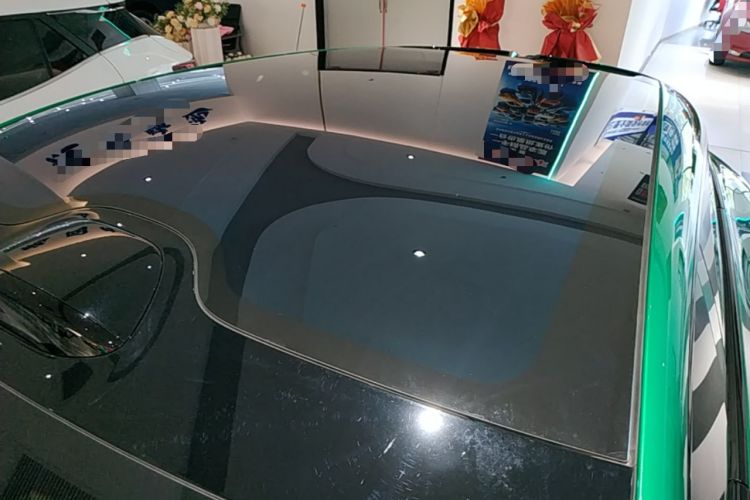 Used Xiaomi Auto YU7 2025 Ultra-Long Range Rear-Wheel Drive Version Roof