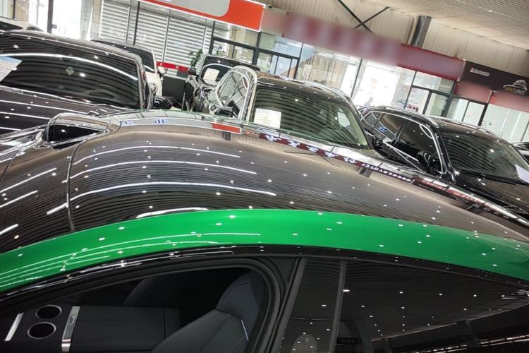Used Xiaomi Auto YU7 2025 Ultra-Long Range Rear-Wheel Drive Version Roof
