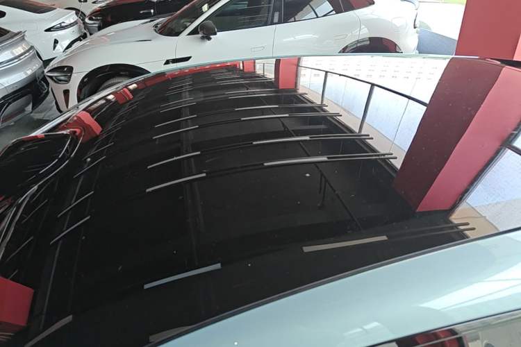 Used Xiaomi Auto YU7 2025 Ultra-Long Range All-Wheel Drive Pro Version Roof