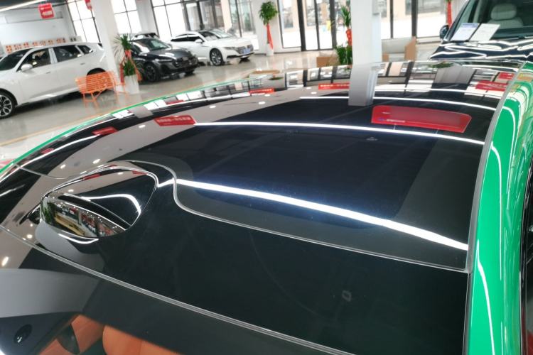 Used Xiaomi Auto YU7 2025 Ultra-Long Range All-Wheel Drive Pro Version Roof